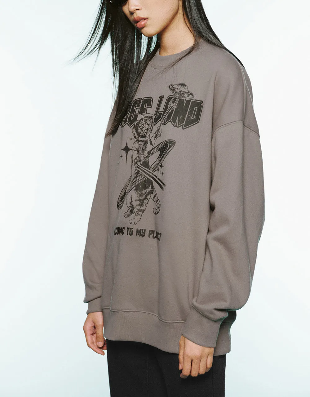 Printed Crew Neck Loose Sweatshirt sold by Urban Revivo product image thumbnail 3