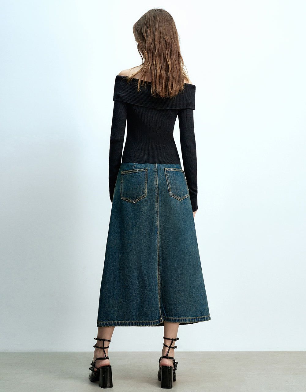 Striped Knitted Tube Top sold by Urban Revivo product image thumbnail 4