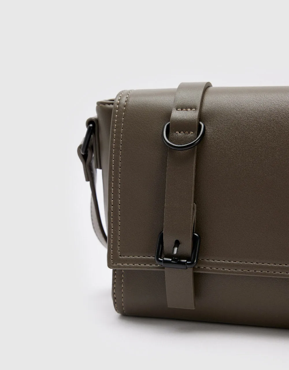 Vegan Leather Crossbody Bag sold by Urban Revivo product image thumbnail 5