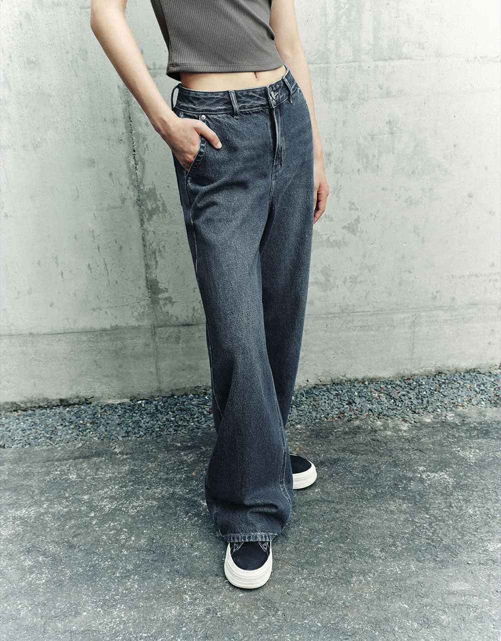 Wide-Leg Jeans sold by Urban Revivo product image thumbnail 4