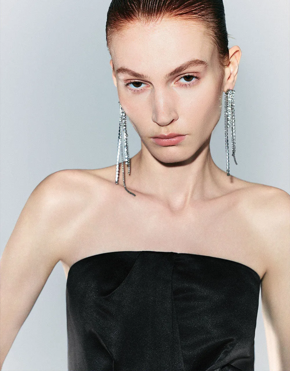 Sleeveless Off-Shoulder Skinny Dress sold by Urban Revivo product image thumbnail 4