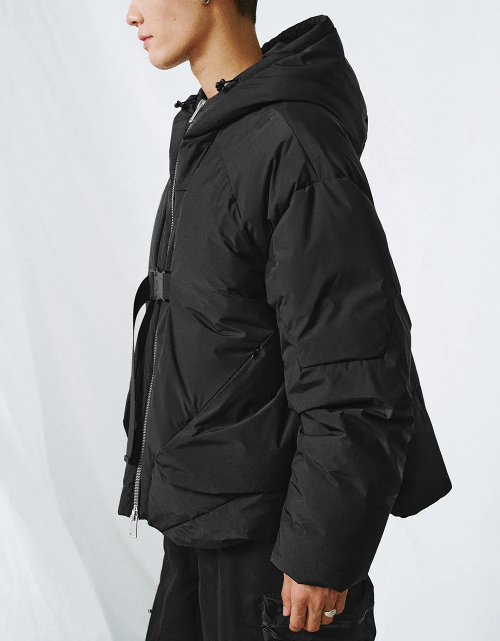 Zipper Front Hooded Down Jacket sold by Urban Revivo product image thumbnail 3