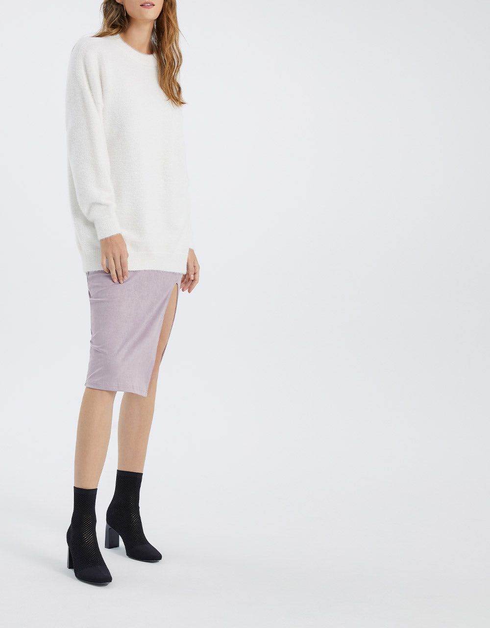 Fluffy Oversized Holiday Sweater sold by Urban Revivo product image thumbnail 5