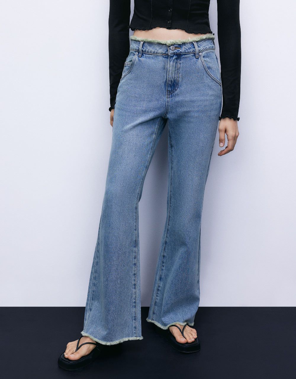 Raw Hem Flare Jeans sold by Urban Revivo product image thumbnail 2