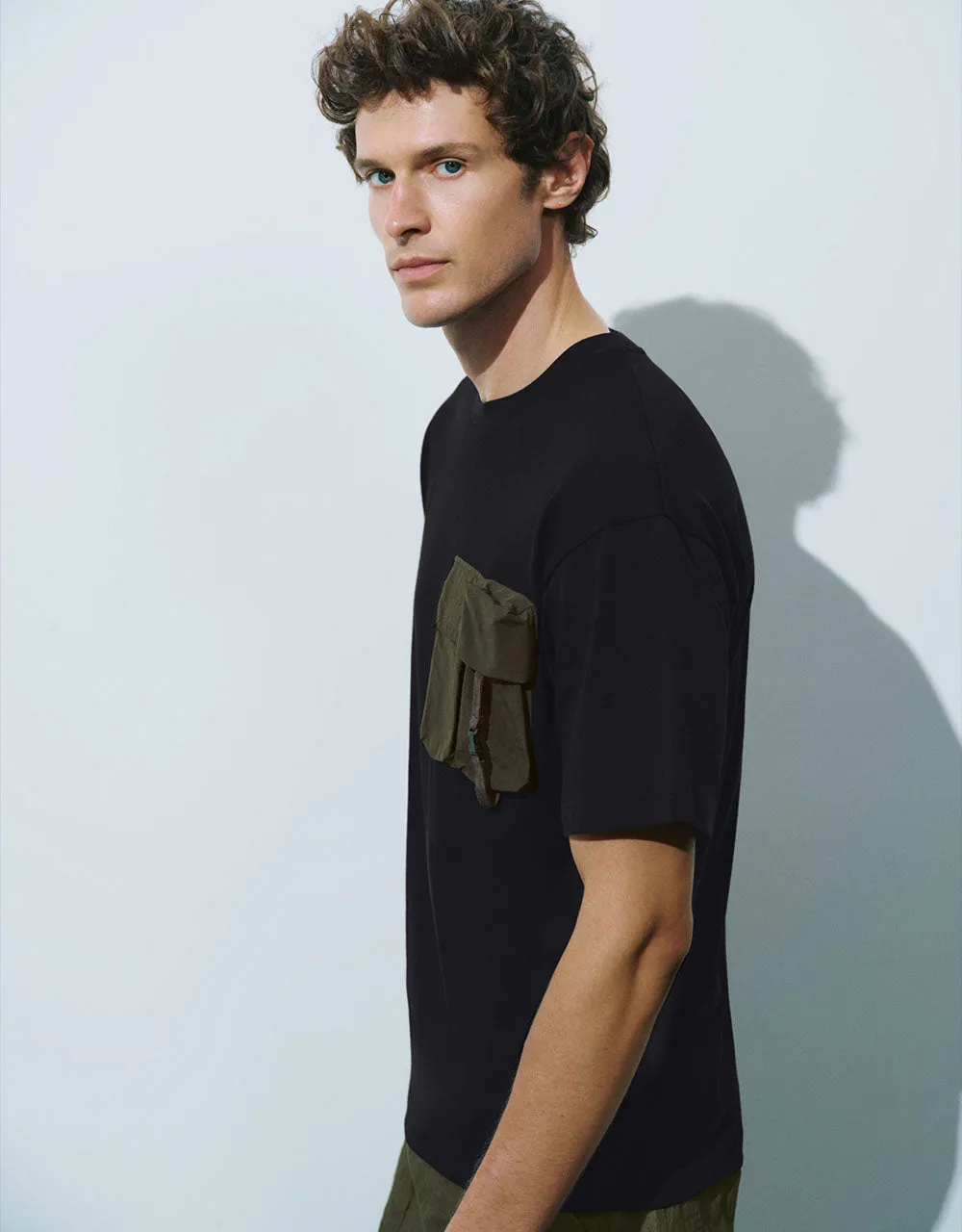 Crew Neck Loose T-Shirt sold by Urban Revivo product image thumbnail 3