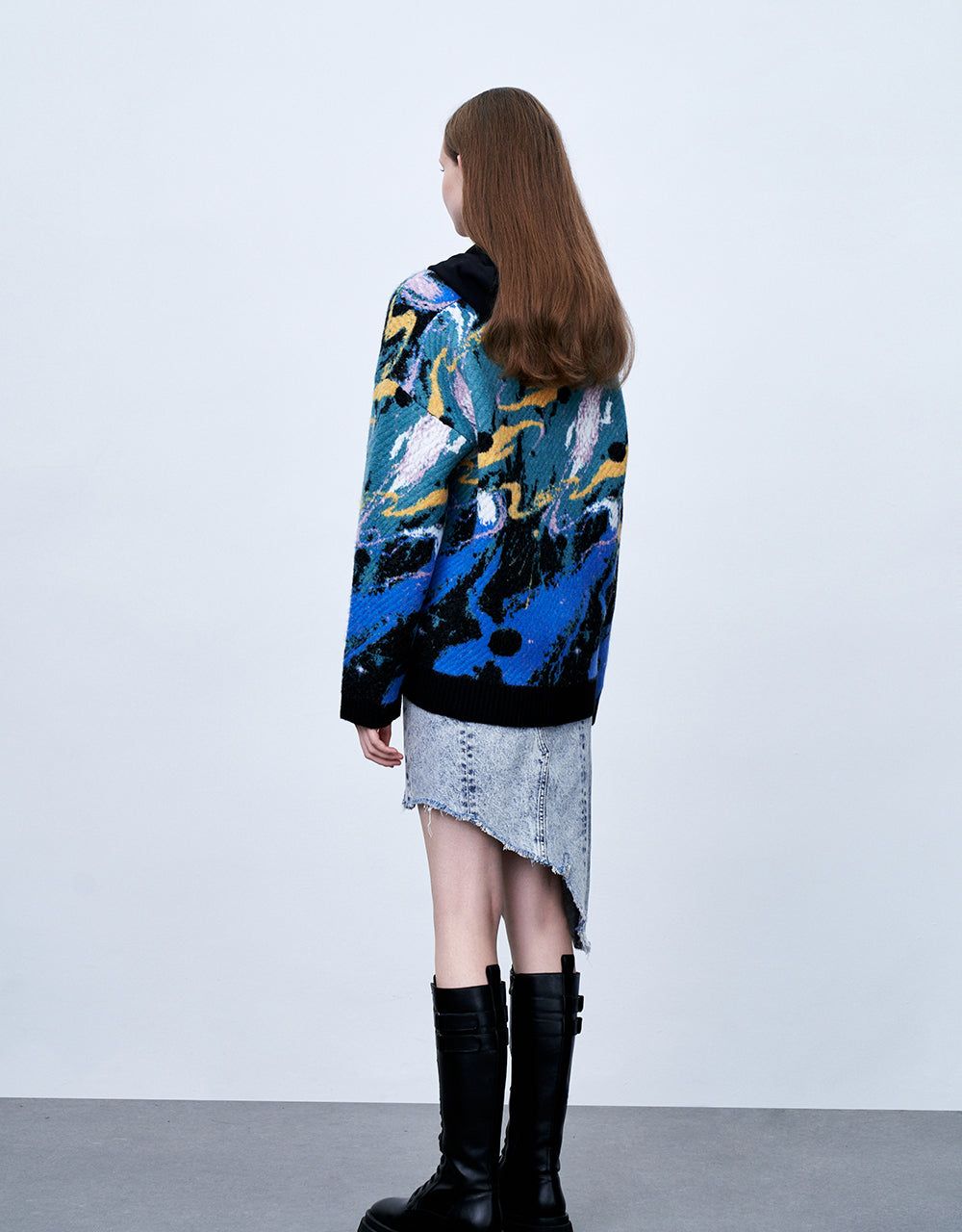 Printed V-Neck Knitted Cardigan sold by Urban Revivo product image thumbnail 5