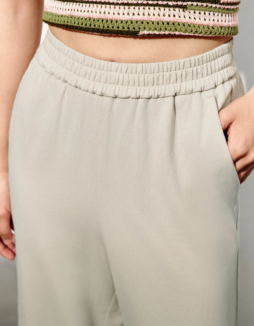 Elastic Waisted Knitted Straight Pants sold by Urban Revivo product image thumbnail 5