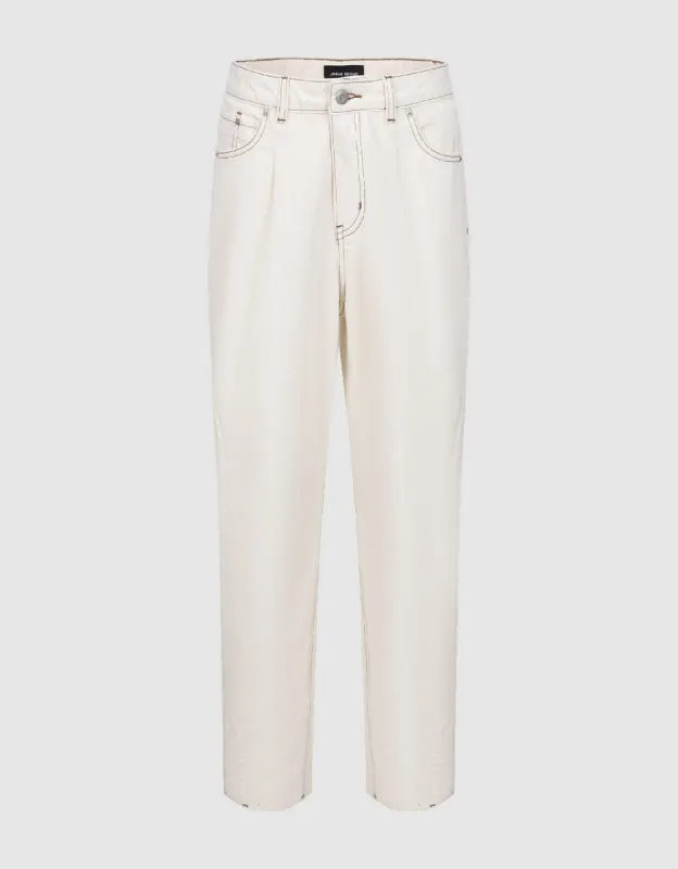 Loose Carrot Fit Jeans sold by Urban Revivo