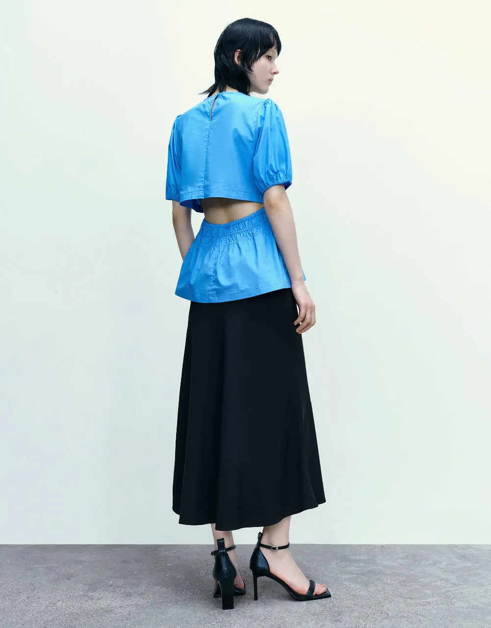 Elastic Waist Crew Neck Blouse sold by Urban Revivo product image thumbnail 3