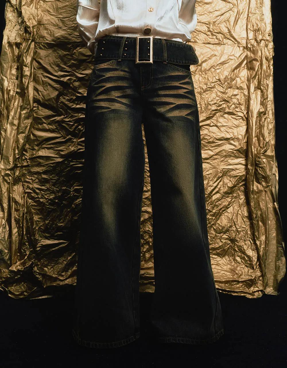 Wide-Leg Jeans With Belt sold by Urban Revivo product image thumbnail 2