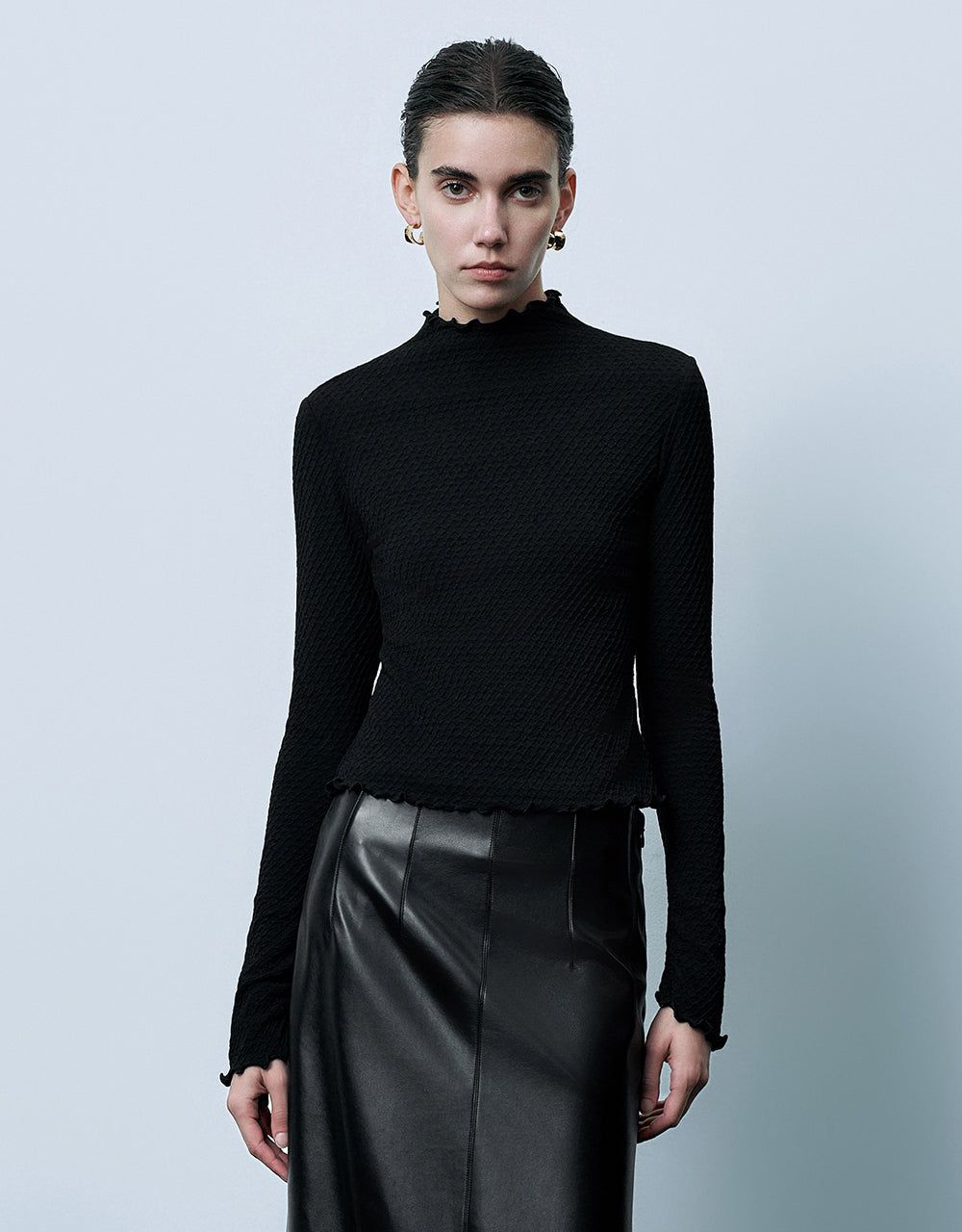 Lettuce Trim Turtle Neck Knitted T-Shirt sold by Urban Revivo