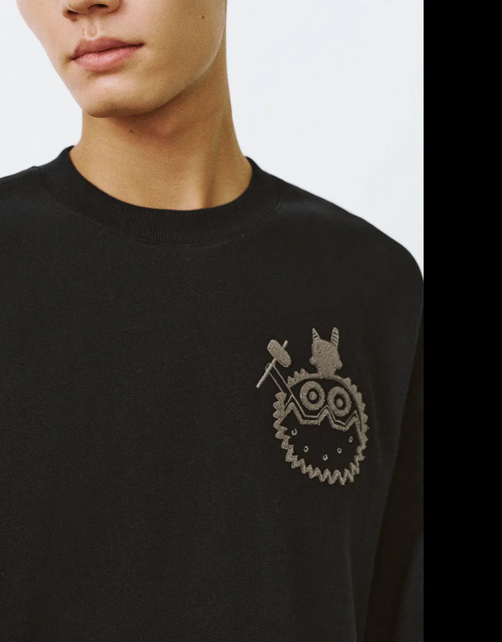 Printed Crew Neck Sweatshirt sold by Urban Revivo product image thumbnail 5