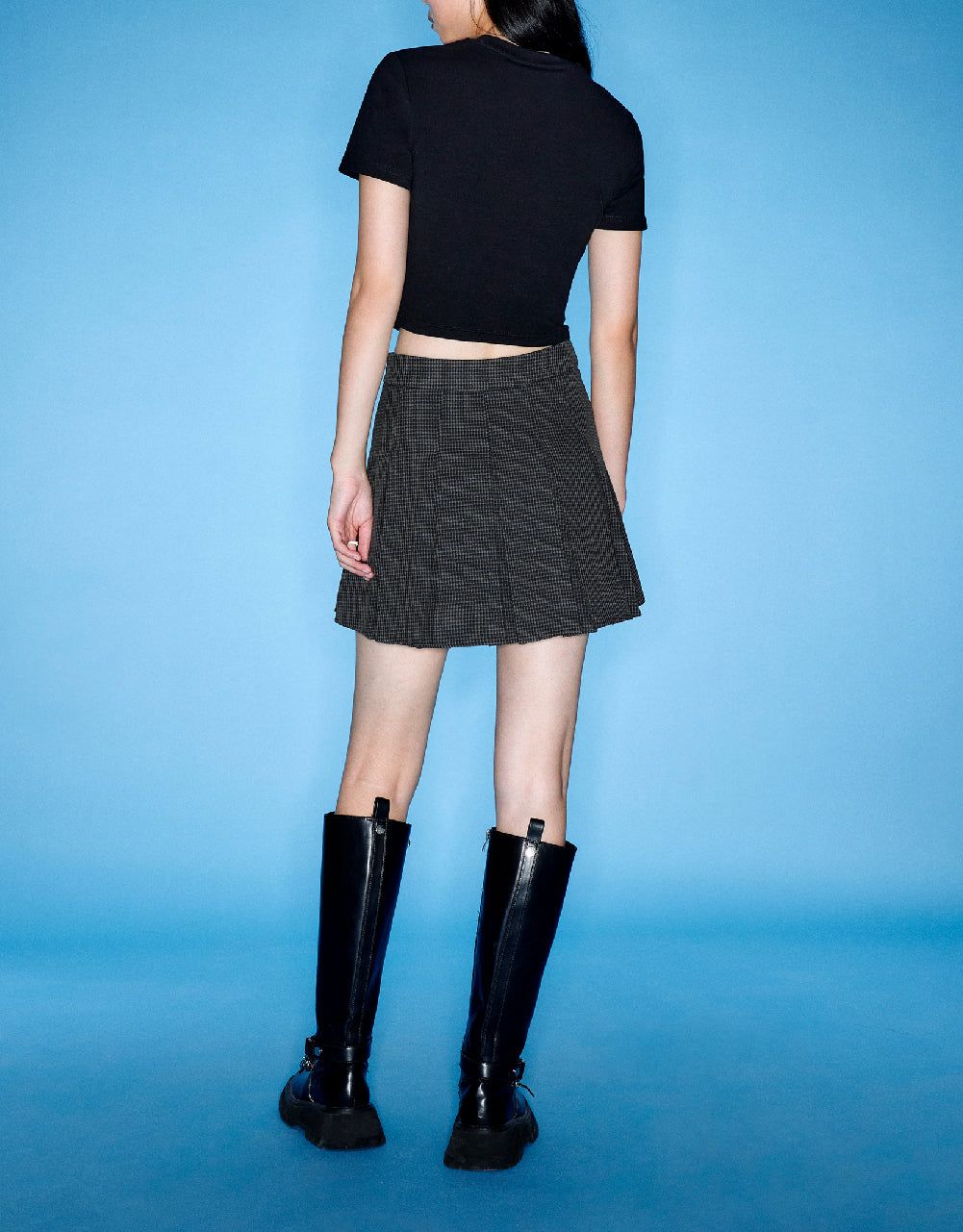 Pleated Mini A-Line Skirt sold by Urban Revivo product image thumbnail 5
