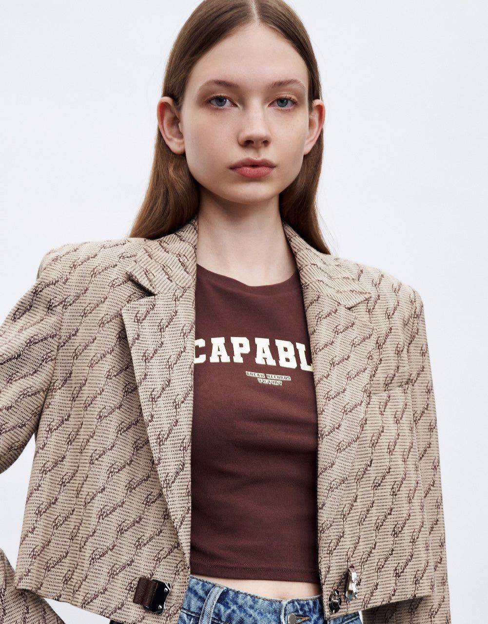 Cropped Tailored Blazer sold by Urban Revivo product image thumbnail 5