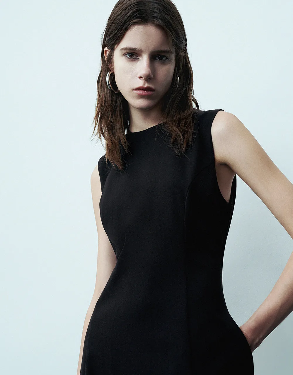 Sleeveless Crew Neck A-Line Dress sold by Urban Revivo product image thumbnail 5