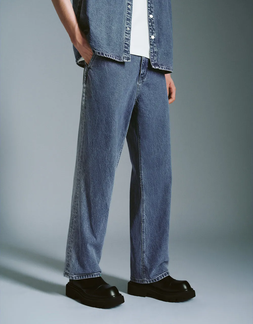 Gradient Wide-Leg Jeans sold by Urban Revivo product image thumbnail 4