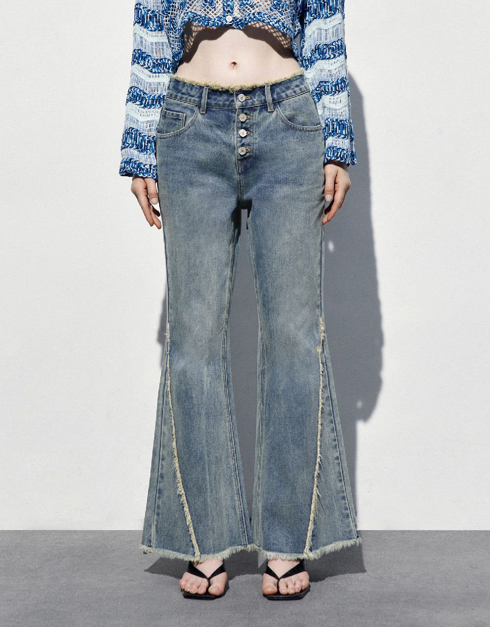 Raw Hem Flare Jeans sold by Urban Revivo product image thumbnail 2