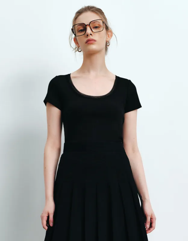 U Neck Skinny T-Shirt sold by Urban Revivo