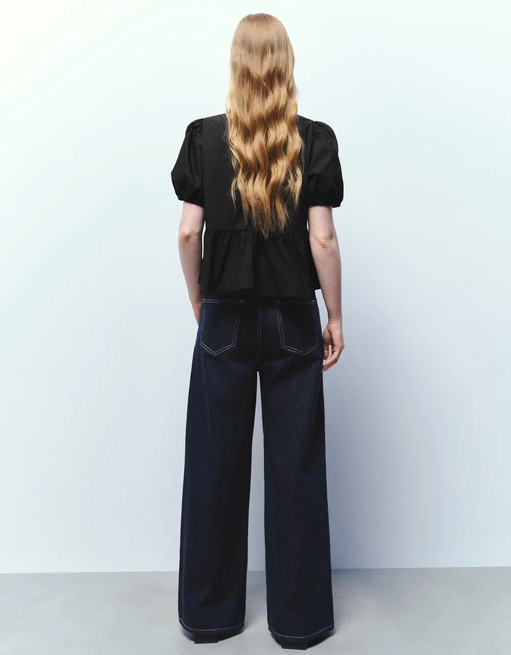 Crew Neck Overhead Shirt sold by Urban Revivo product image thumbnail 4