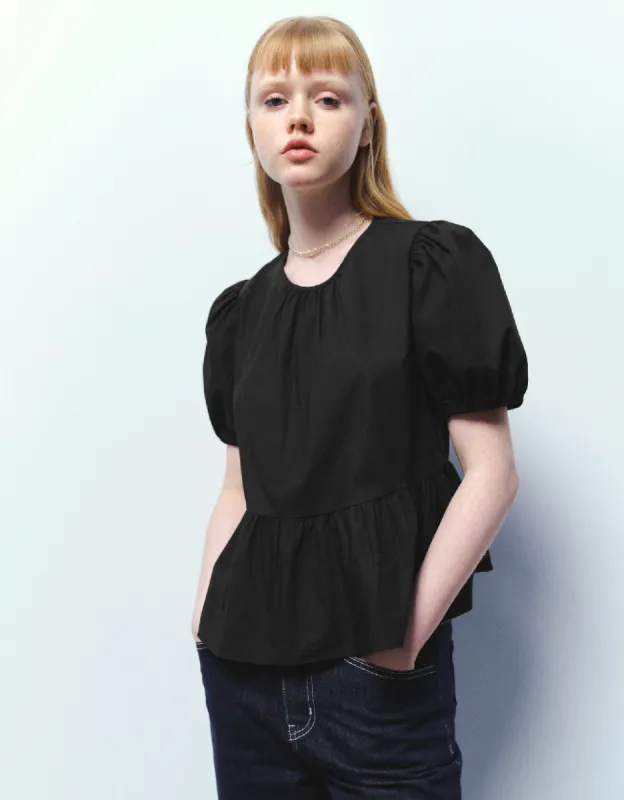 Crew Neck Overhead Shirt sold by Urban Revivo