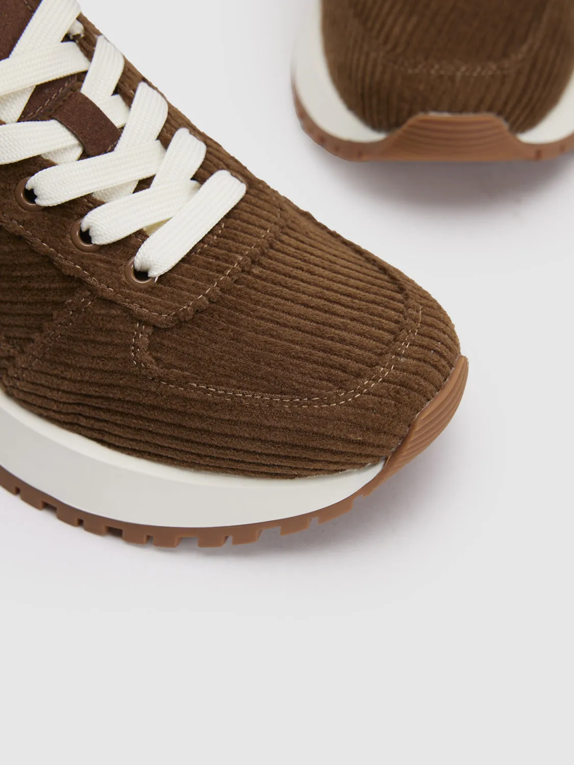 Retro Dad Sneakers sold by Urban Revivo product image thumbnail 5