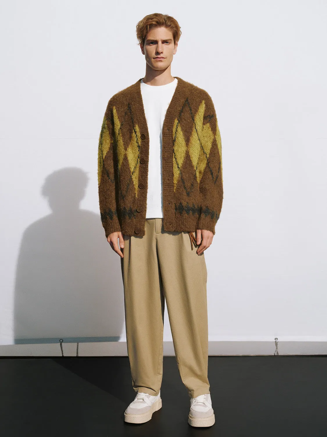 Loose V-Neck Knitted Cardigan sold by Urban Revivo product image thumbnail 5