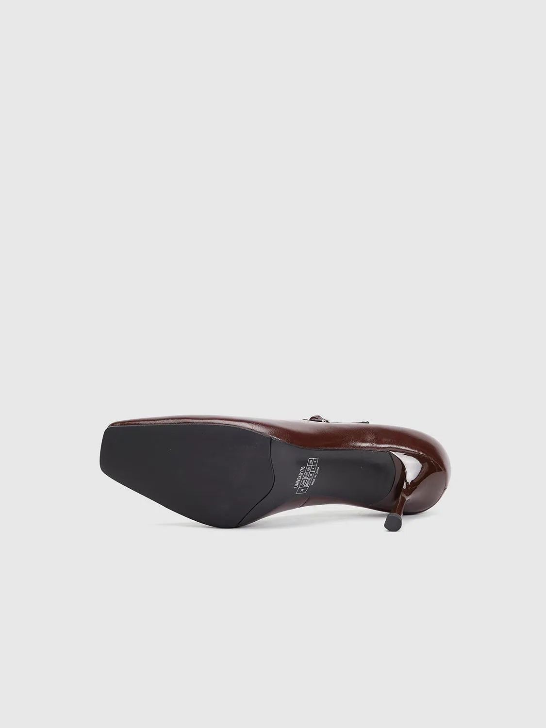 Squre Toe Vegan Leather Heeled Pumps sold by Urban Revivo product image thumbnail 5