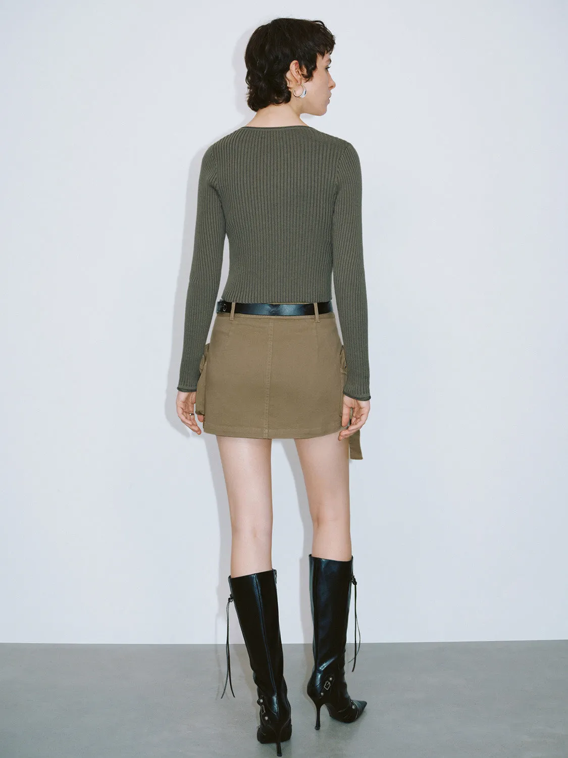 Multi Pocket Mini A-Line Skirt sold by Urban Revivo product image thumbnail 4