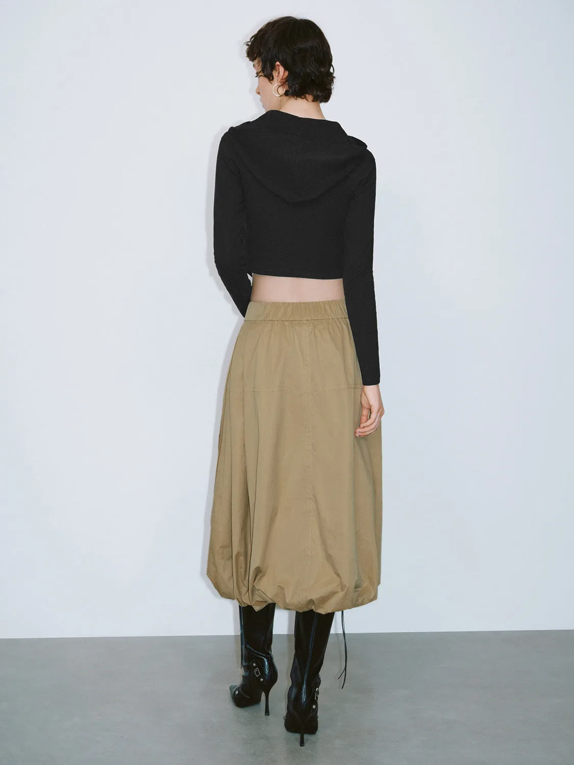 Elastic Waist Midi Balloon Skirt sold by Urban Revivo product image thumbnail 4