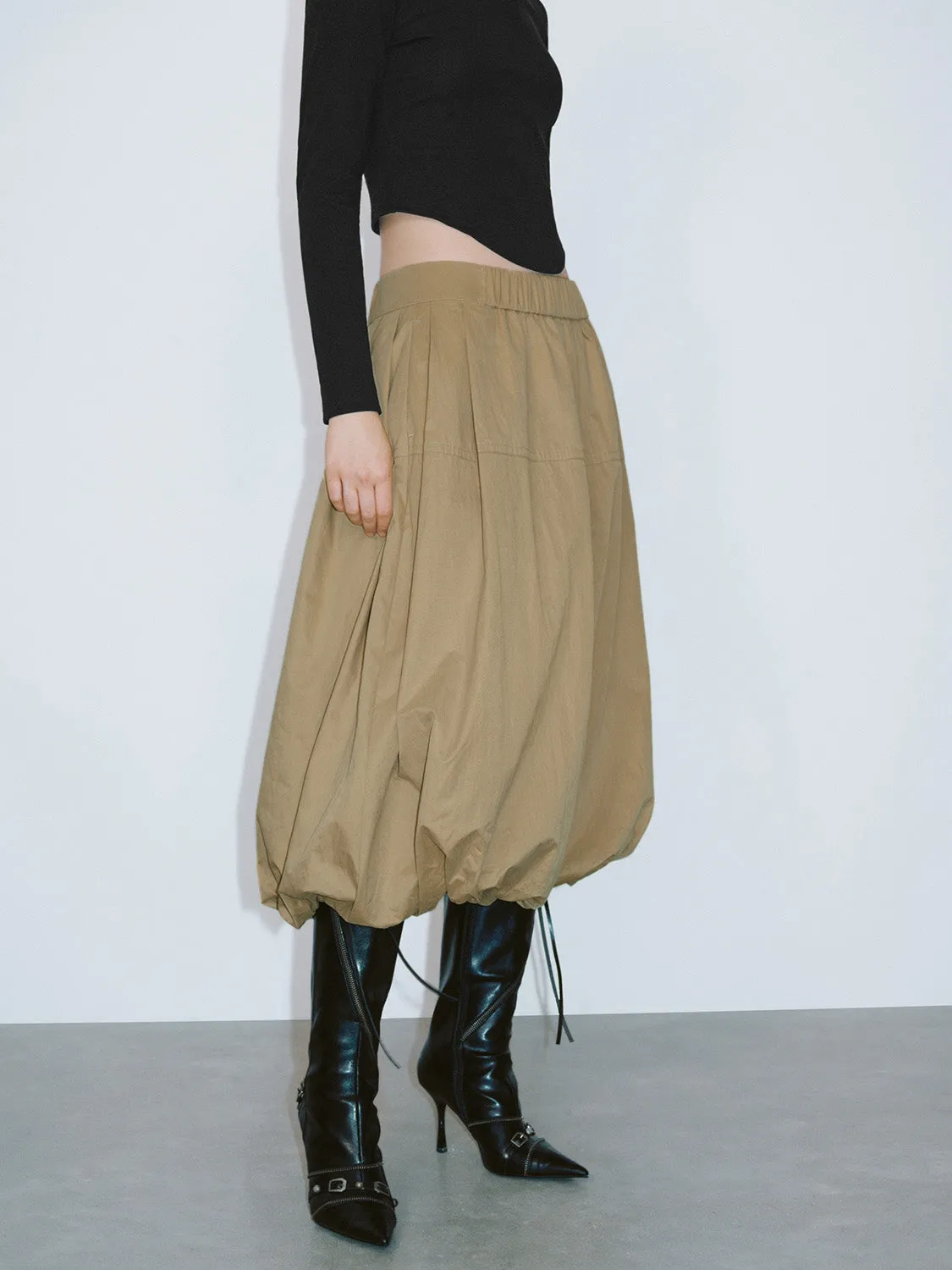 Elastic Waist Midi Balloon Skirt sold by Urban Revivo product image thumbnail 3