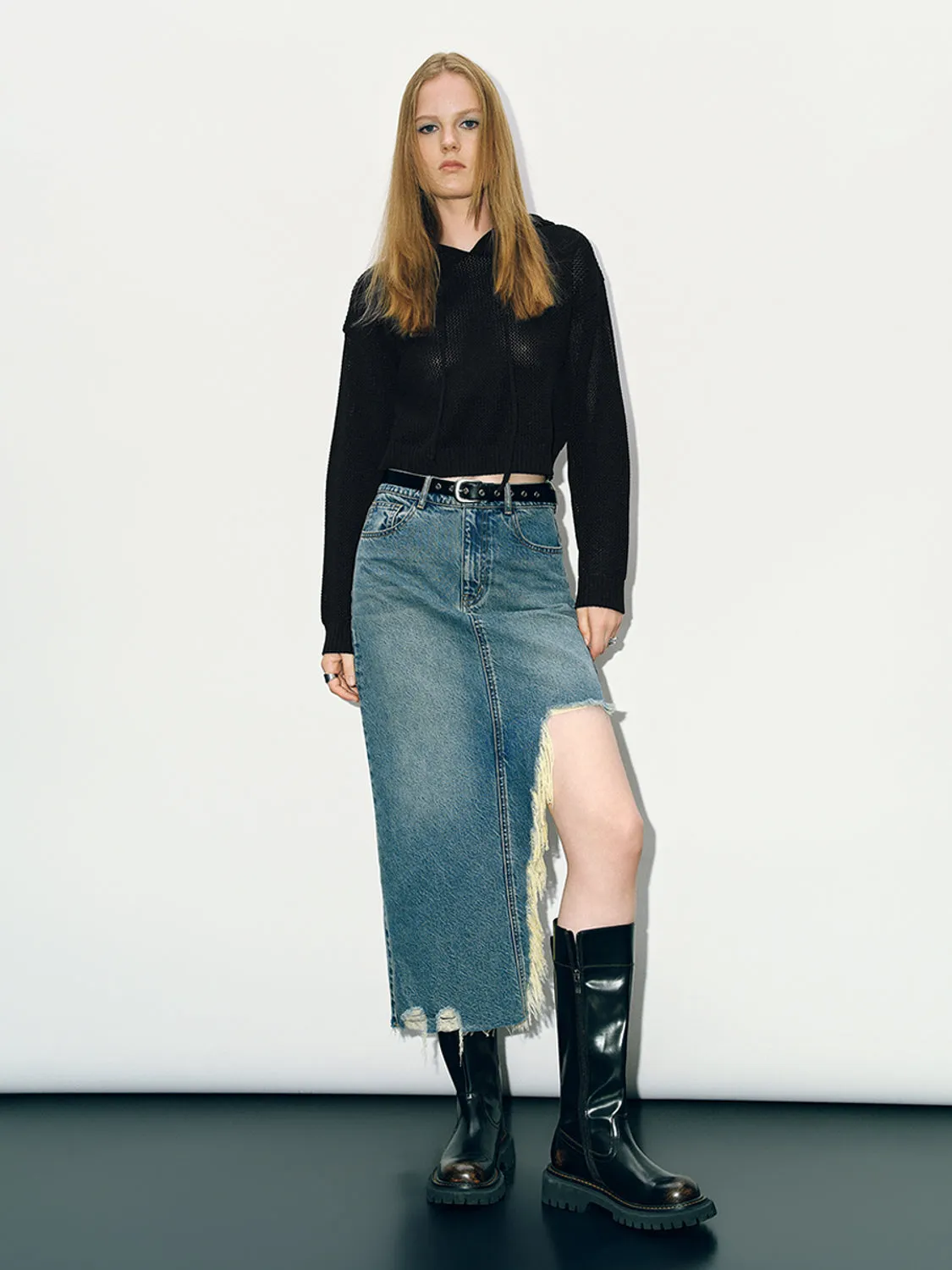 Hooded Straight Knitted T-Shirt sold by Urban Revivo product image thumbnail 5