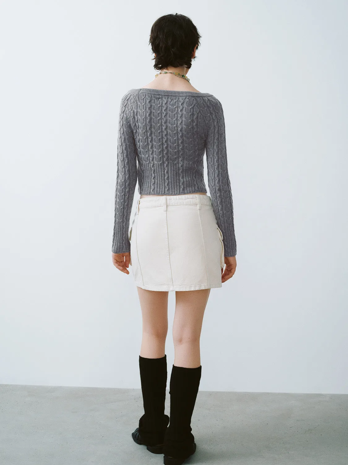 Crew Neck Skinny Knitted T-Shirt sold by Urban Revivo product image thumbnail 4