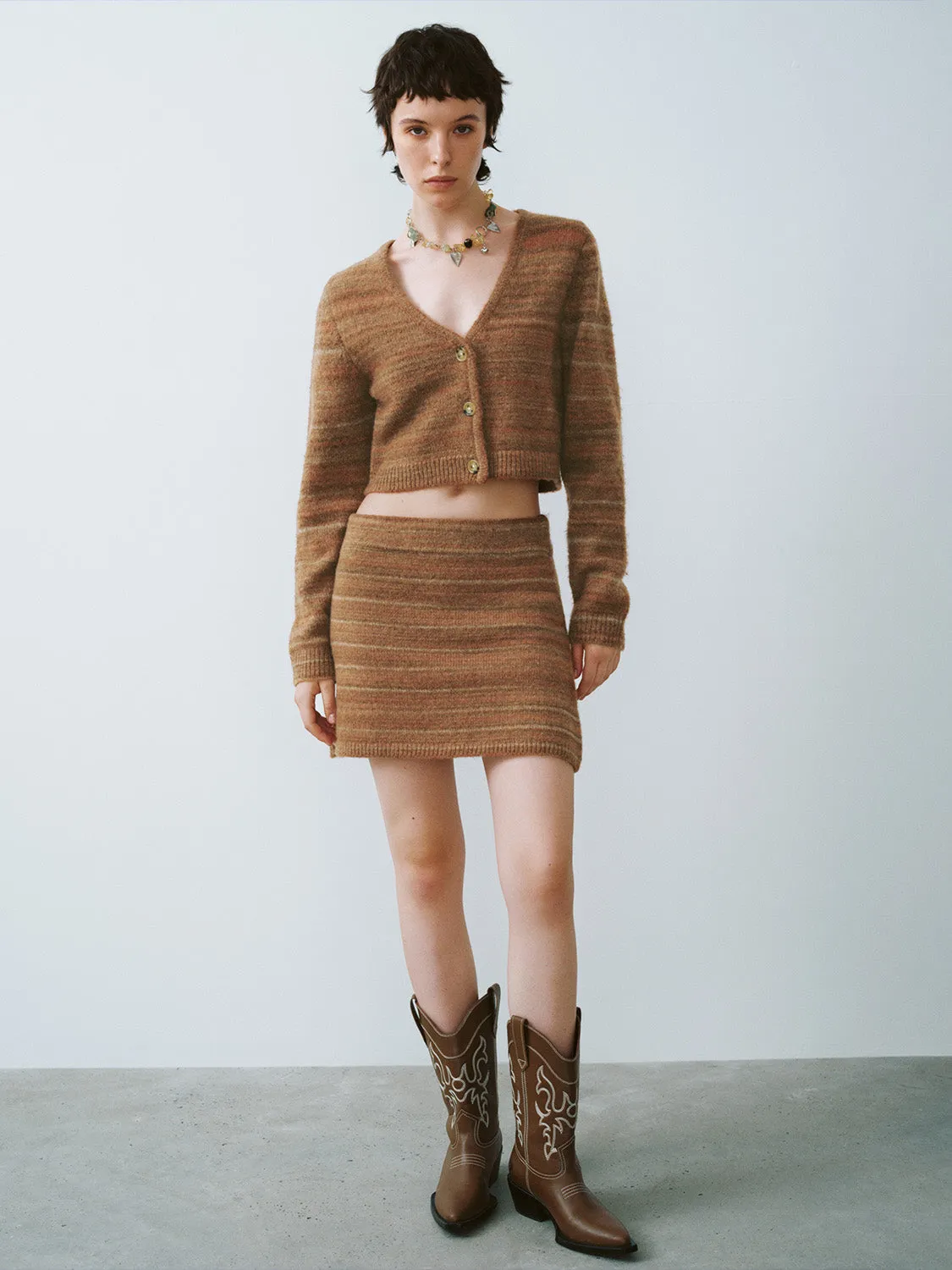 Mini Straight Knitted Skirt sold by Urban Revivo product image thumbnail 5