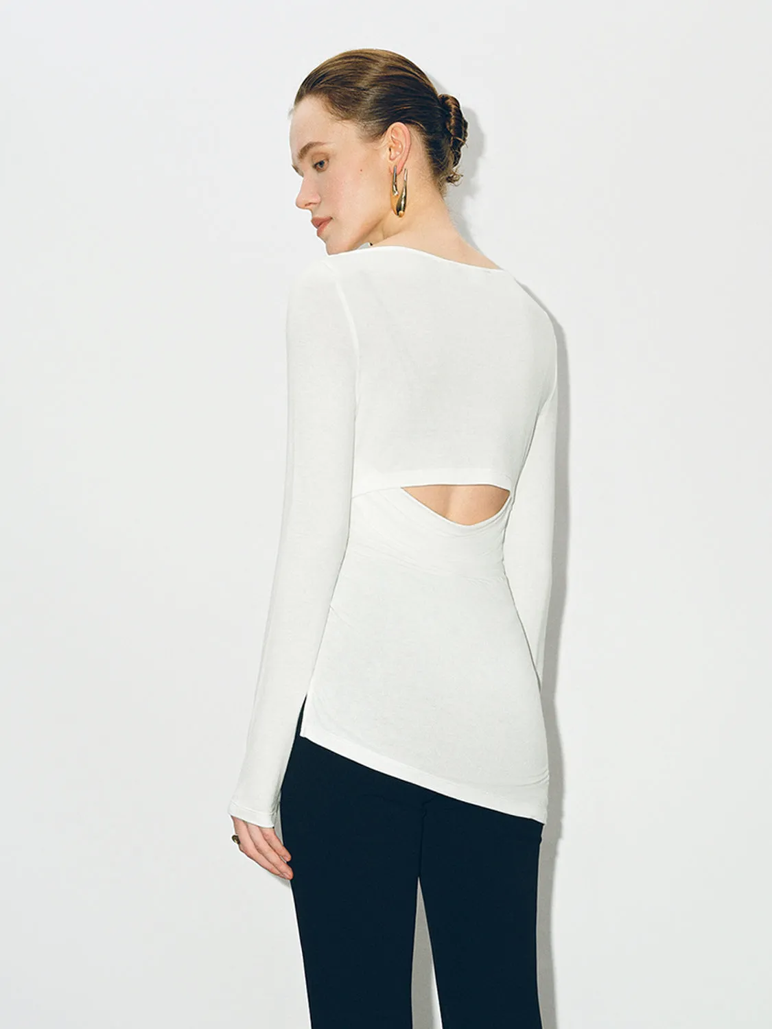 Asymmetric Neck Skinny T-Shirt sold by Urban Revivo product image thumbnail 2