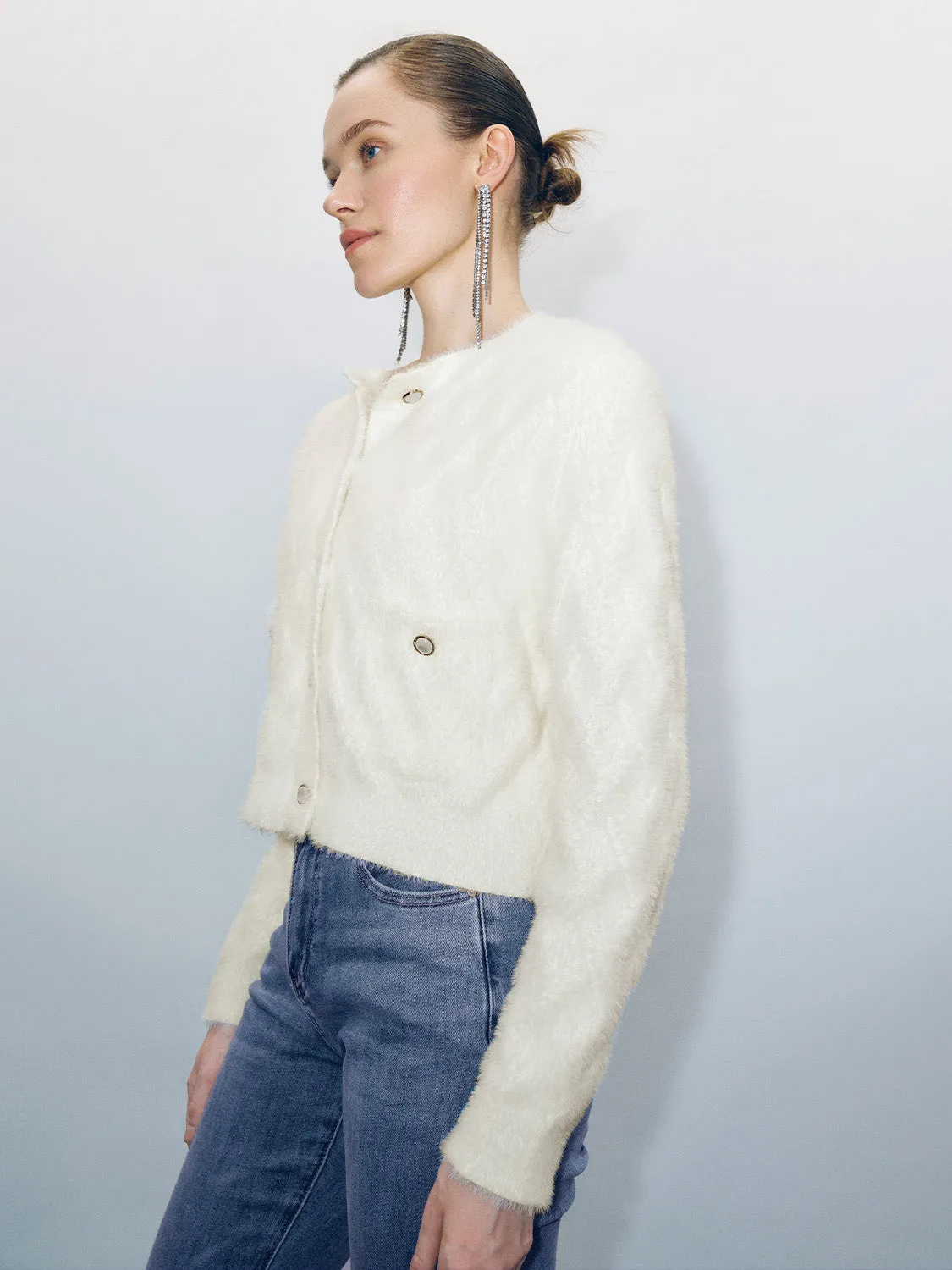 Crew Neck Straight Knitted Cardigan sold by Urban Revivo product image thumbnail 3