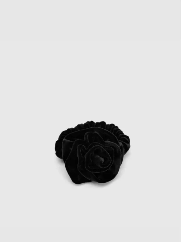 Flower Hair Band sold by Urban Revivo