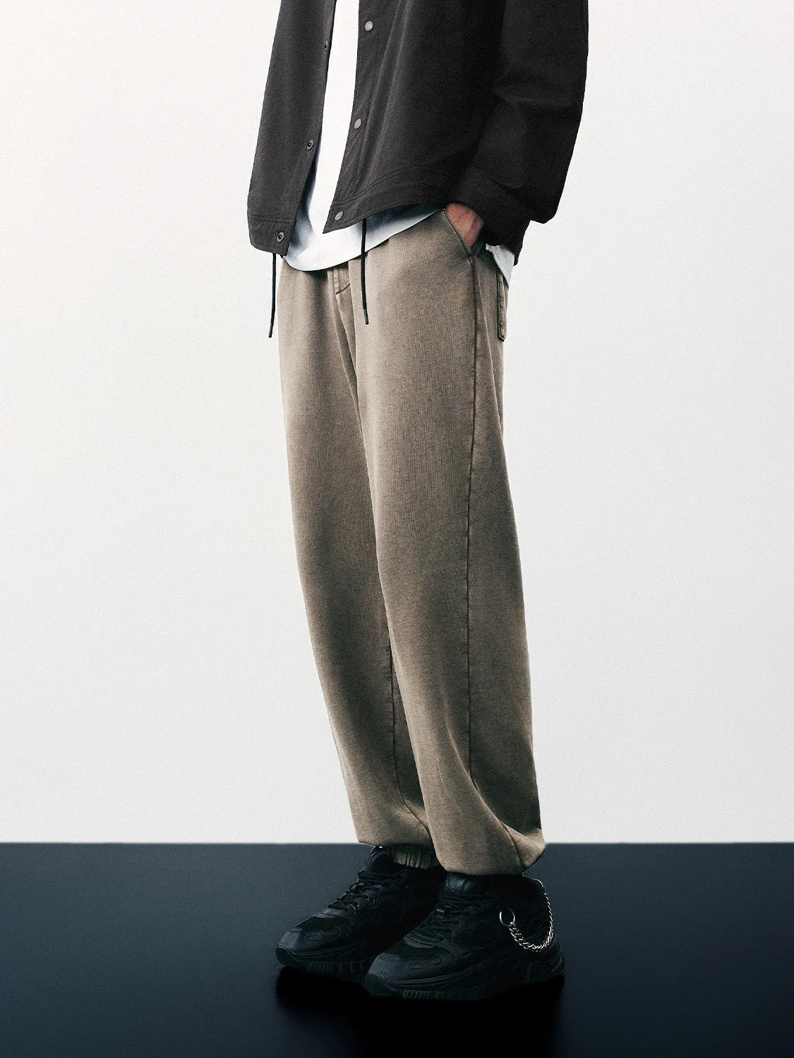 Drawstring Waist Oversized Jogger Pants sold by Urban Revivo product image thumbnail 3