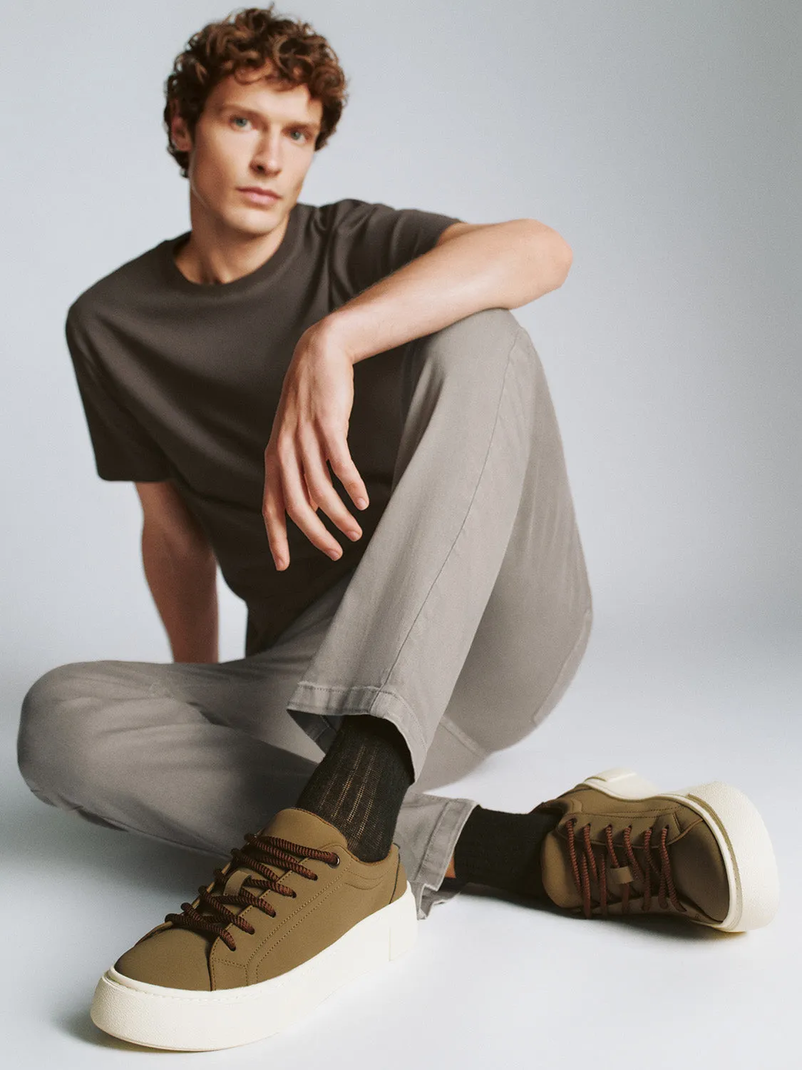 Crew Neck Straight T-Shirt sold by Urban Revivo product image thumbnail 5