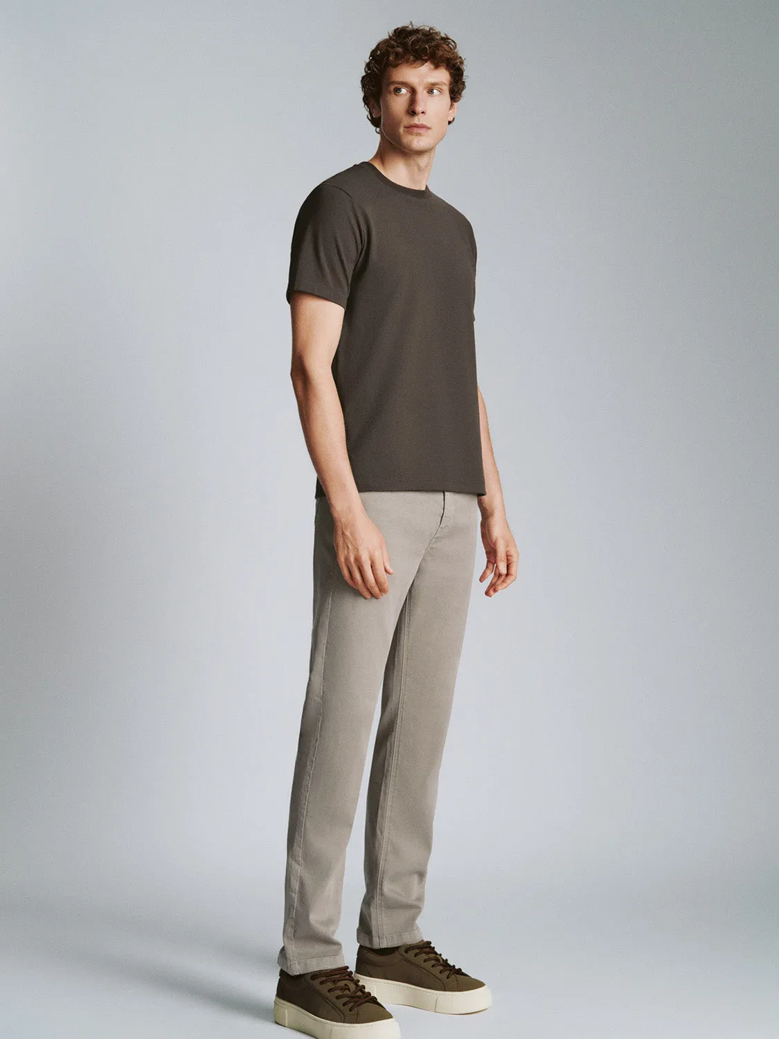 Crew Neck Straight T-Shirt sold by Urban Revivo product image thumbnail 4