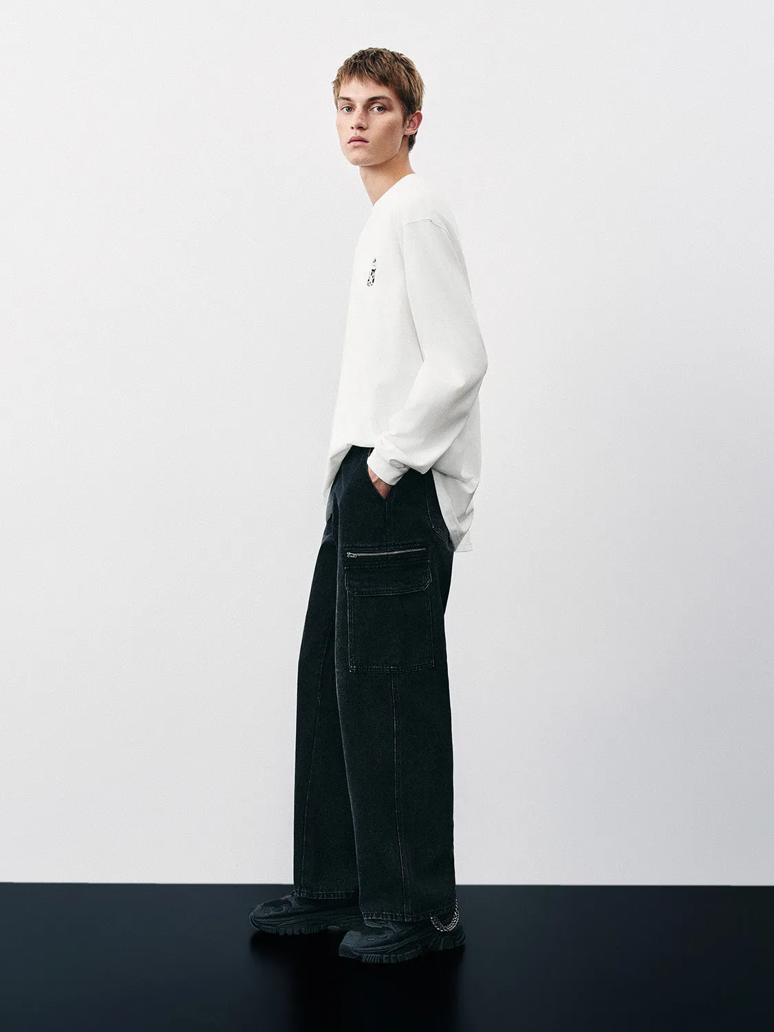 Printed Crew Neck Oversized T-Shirt sold by Urban Revivo product image thumbnail 5