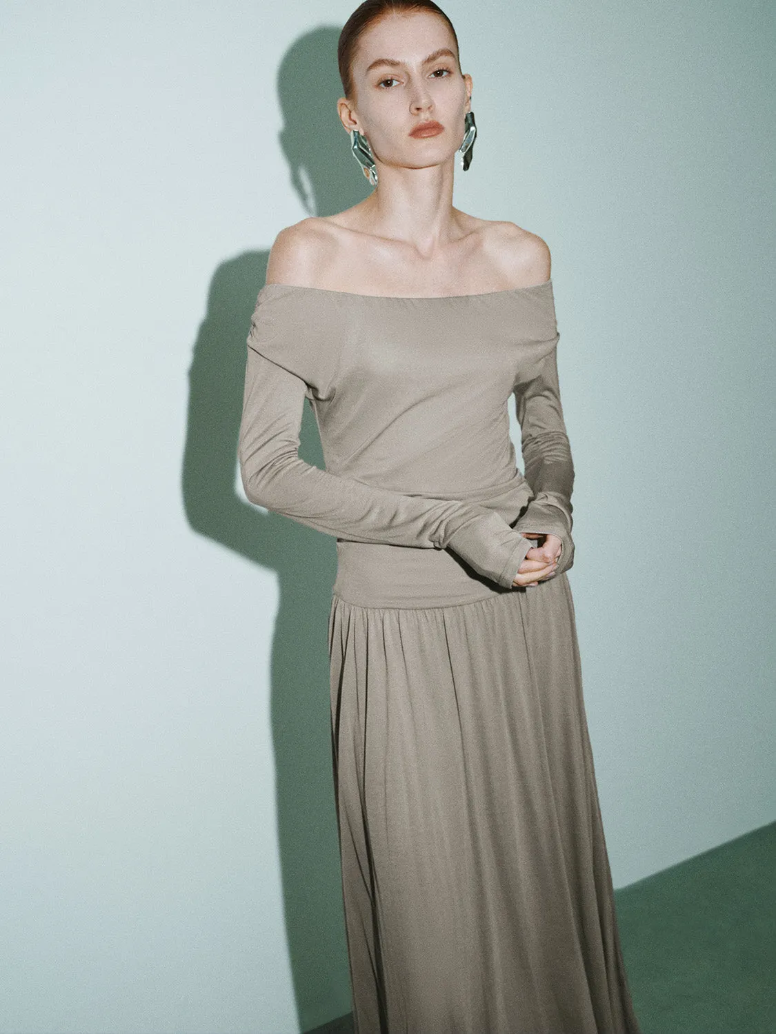 Off-Shoulder Skinny A-Line Dress sold by Urban Revivo product image thumbnail 5