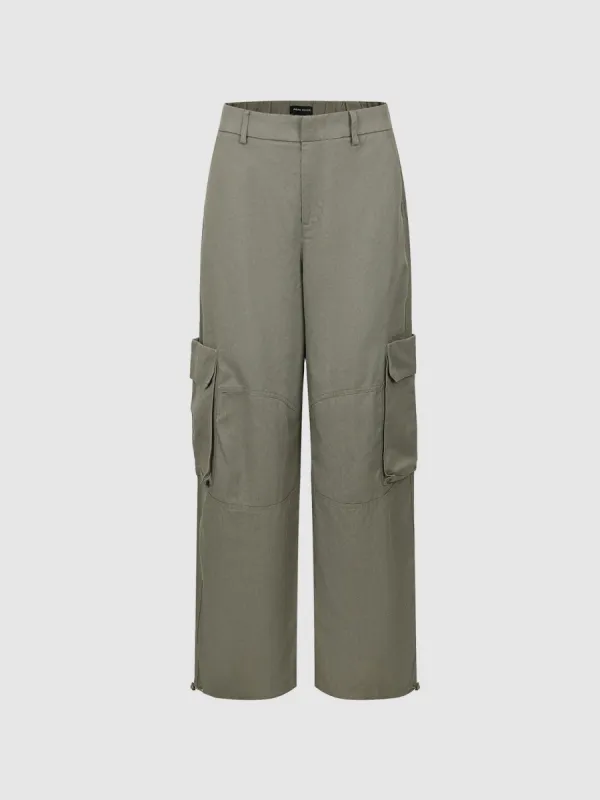 Wide-Leg Pants sold by Urban Revivo
