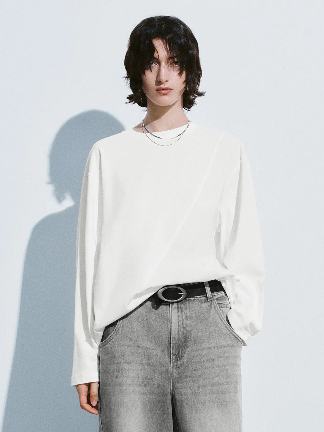 Crew Neck Loose T-Shirt sold by Urban Revivo