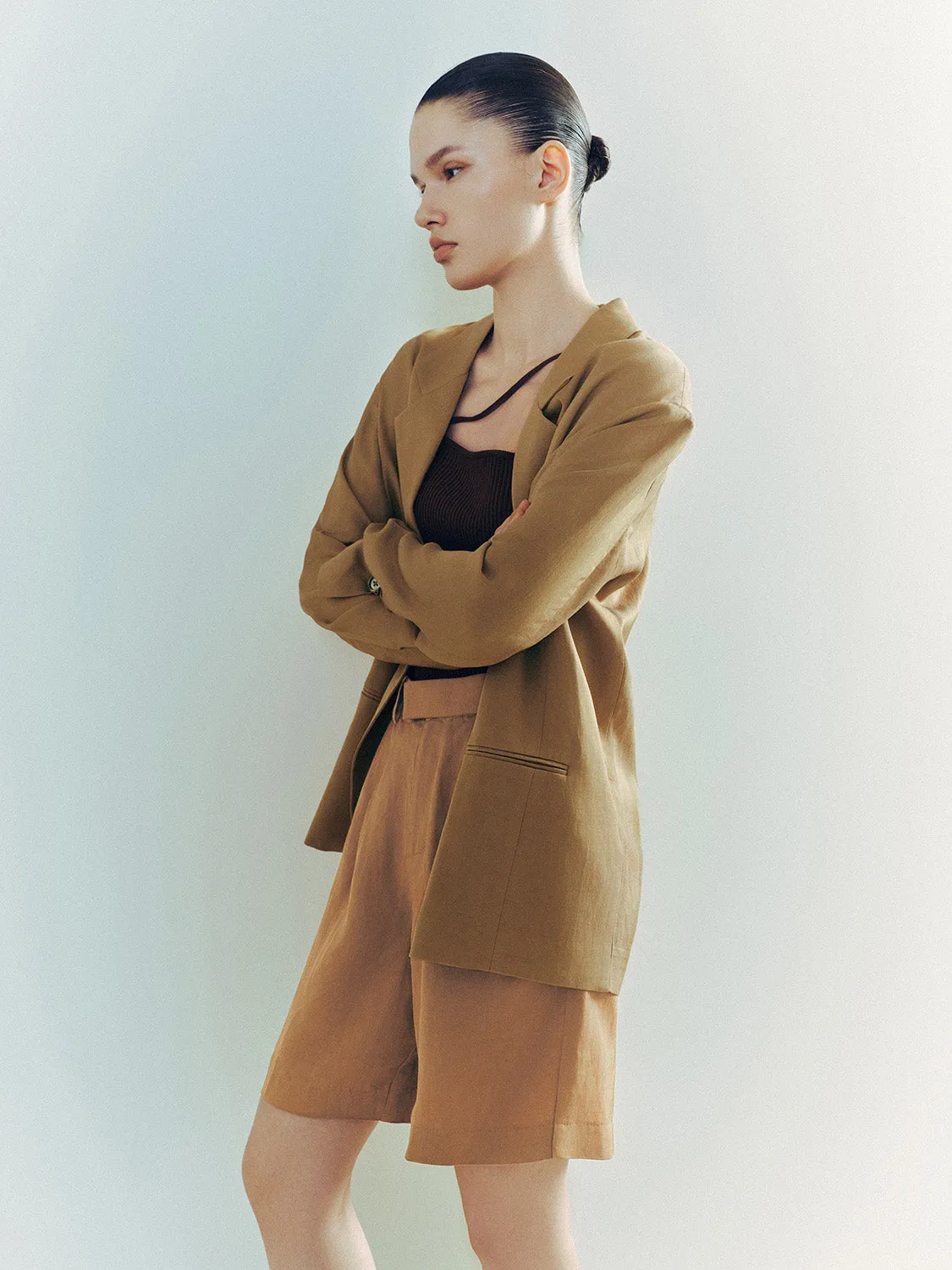 Tailored Notch Lapel Straight Blazer sold by Urban Revivo product image thumbnail 3