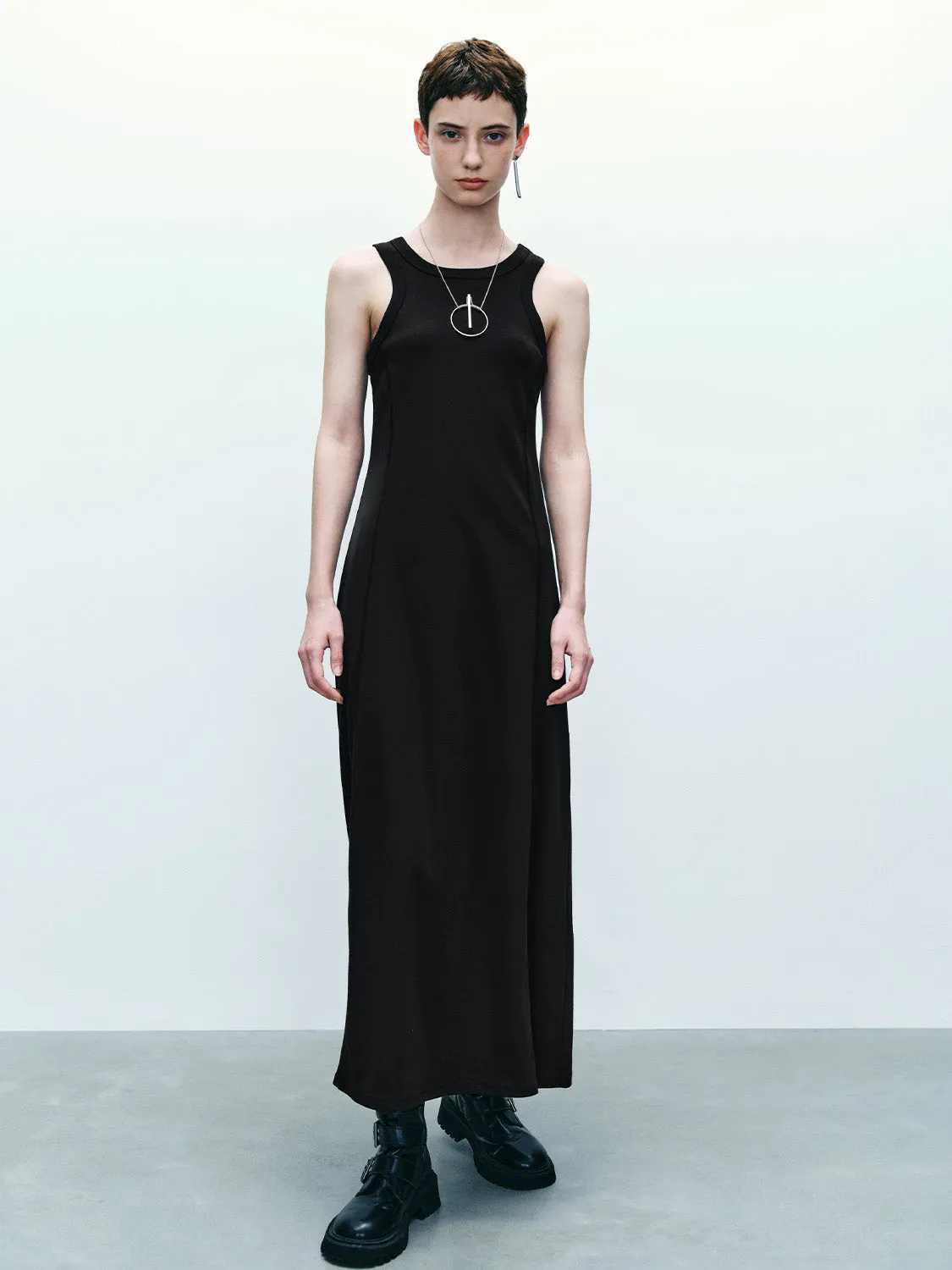 Sleeveless Crew Neck Skinny Knitted Dress sold by Urban Revivo