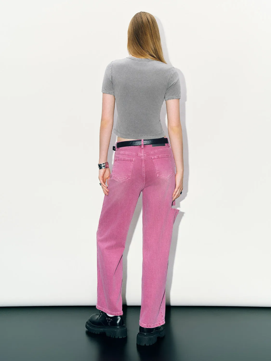 Embossed Crew Neck Skinny T-Shirt sold by Urban Revivo product image thumbnail 4