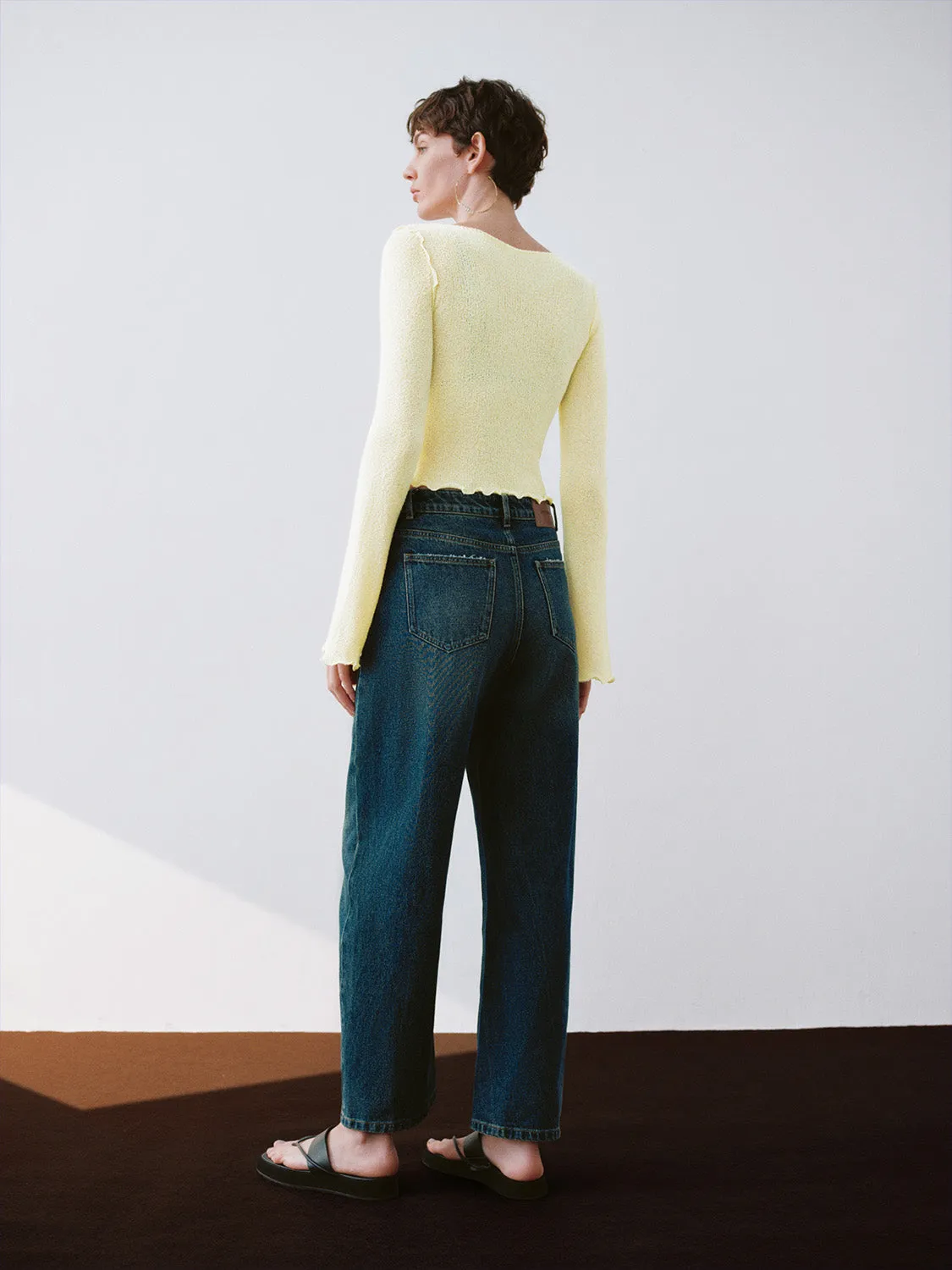 Wave Trim Crew Neck Skinny Knitted T-Shirt sold by Urban Revivo product image thumbnail 4