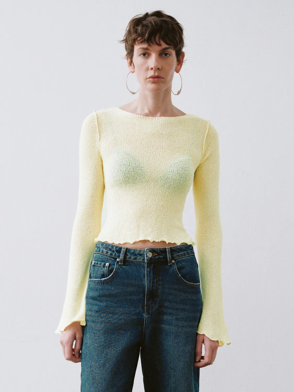 Wave Trim Crew Neck Skinny Knitted T-Shirt sold by Urban Revivo