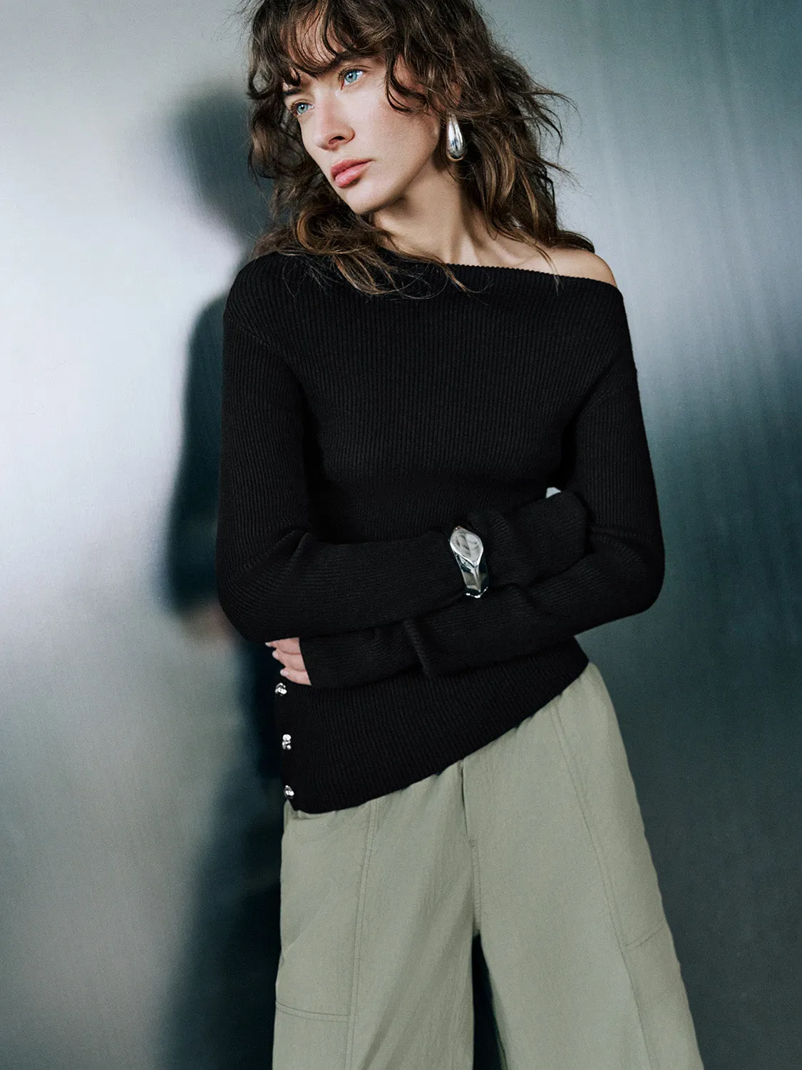 Asymmetric Skinny Knitted T-Shirt sold by Urban Revivo product image thumbnail 3