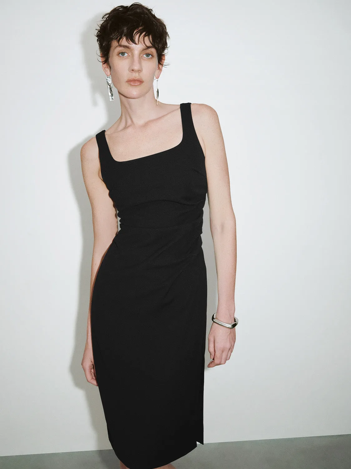 Sleeveless Square-cut Collar Skinny Dress sold by Urban Revivo product image thumbnail 5